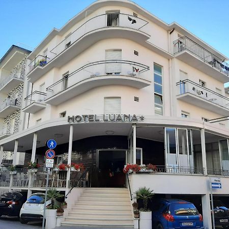 Hotel Luana Rimini Exteriör bild
